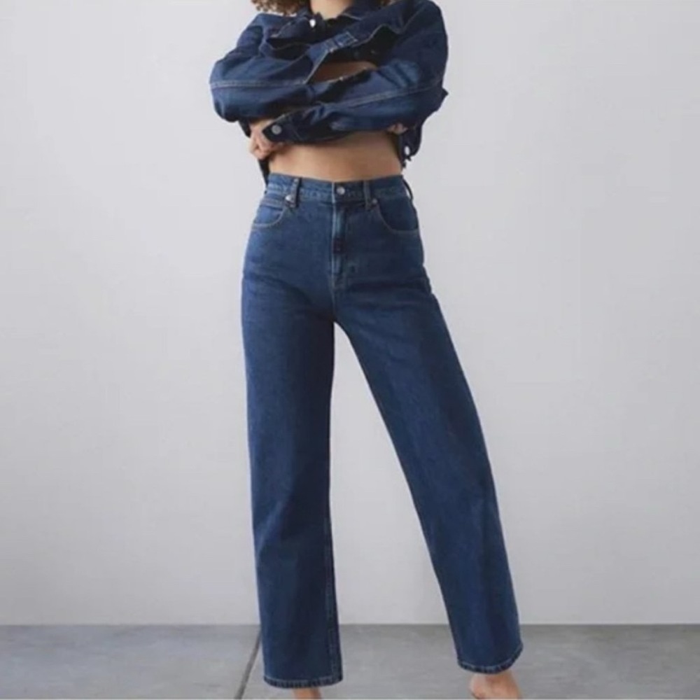Everlane the way high wide leg jeans women’s 30 (Inseam 30) med wash high rise
